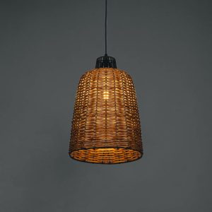 CedarLampGrand OonsbyMianzi Sustainablehandmadelamp 3 Bamboo India